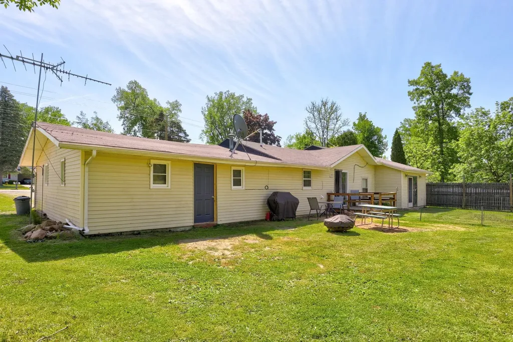 2080 S Sheridan Road Juniata Township MI 48723