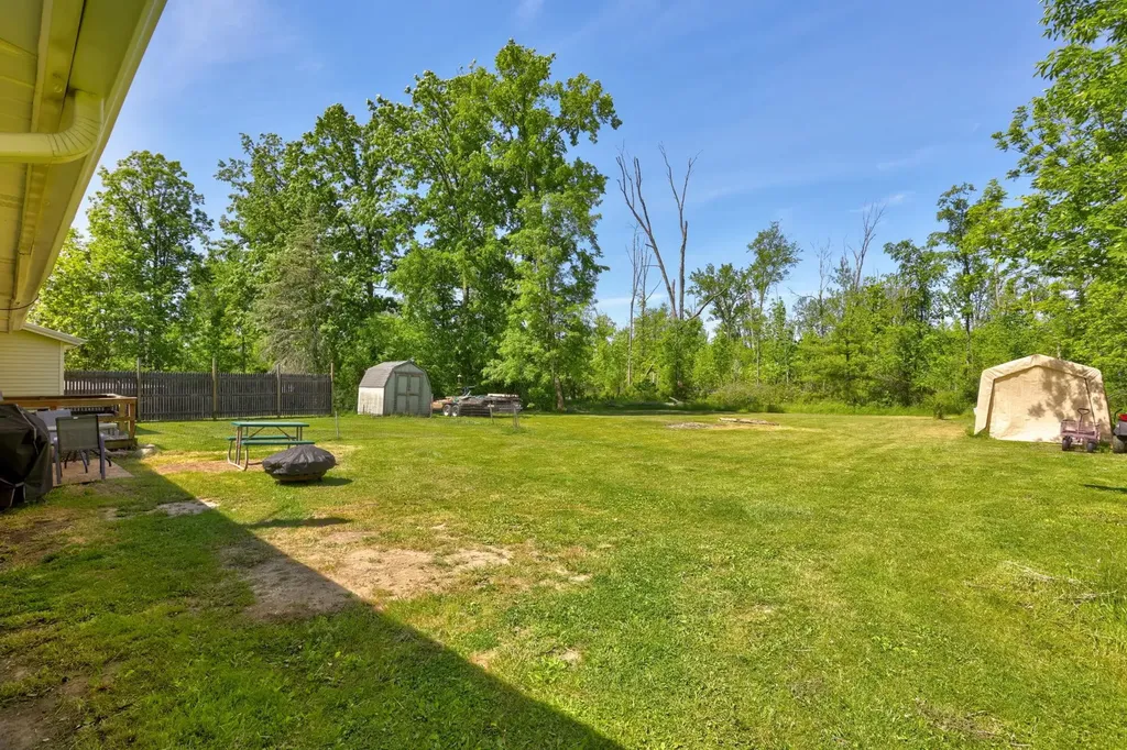 2080 S Sheridan Road Juniata Township MI 48723