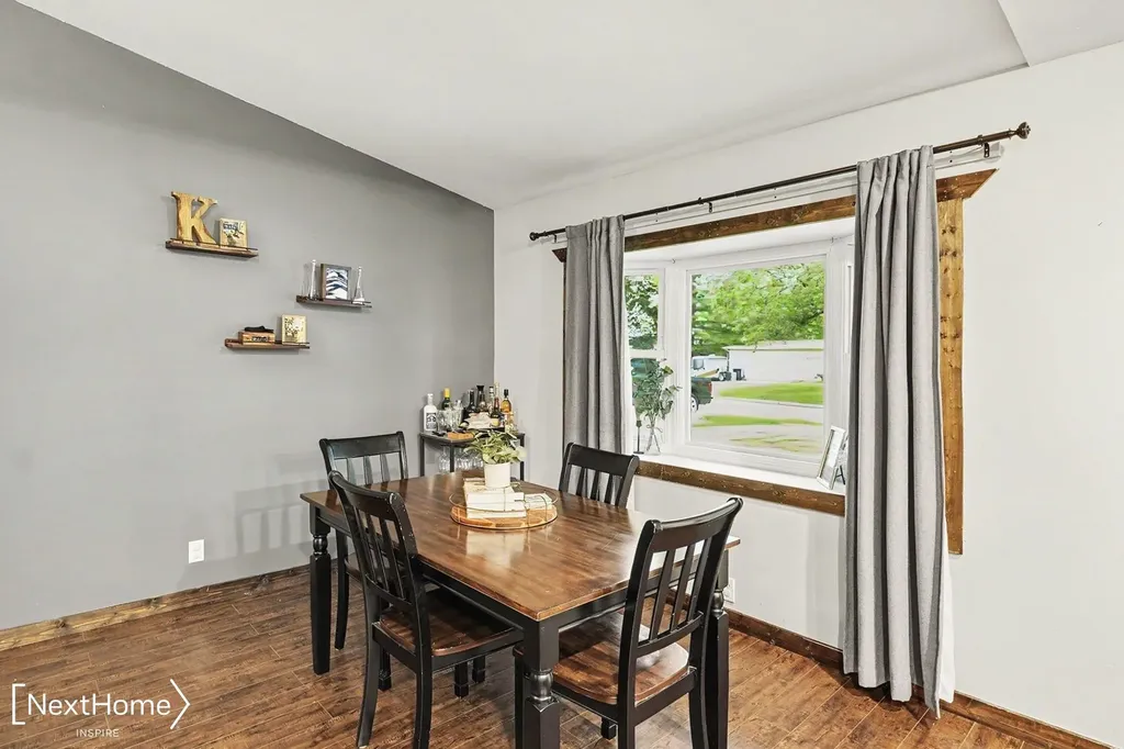 6183 Springdale Boulevard Grand Blanc Charter Township MI 48439