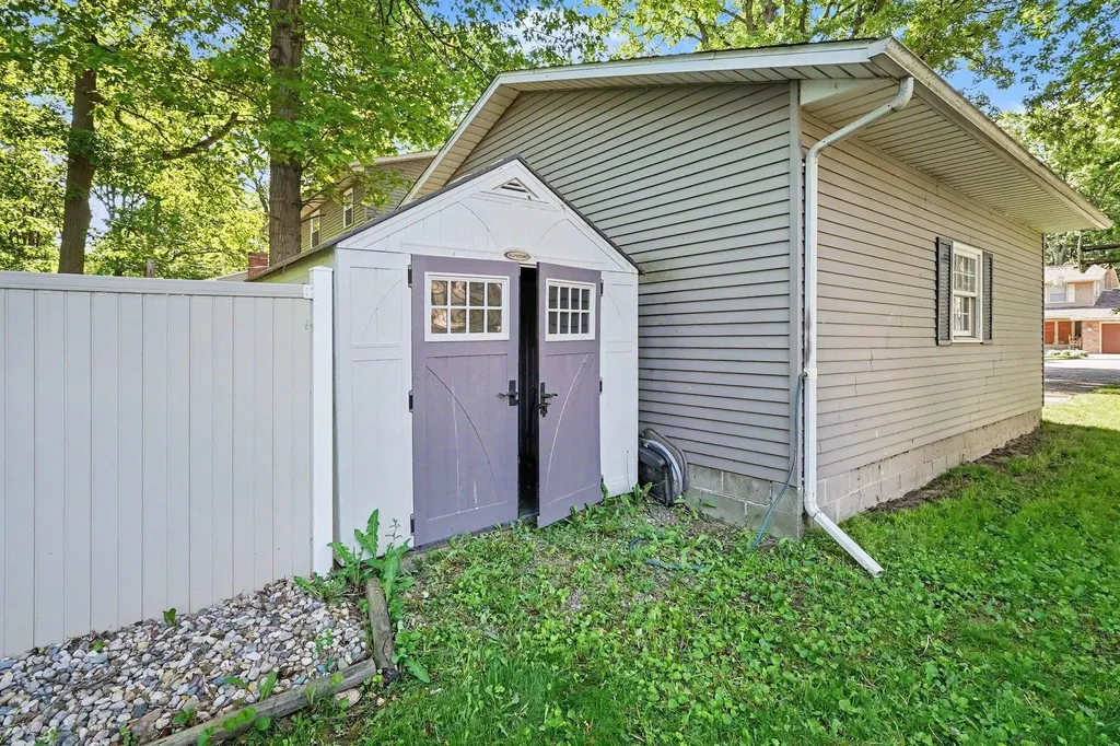 3035 Crestwood Court Bangor Charter Township MI 48706