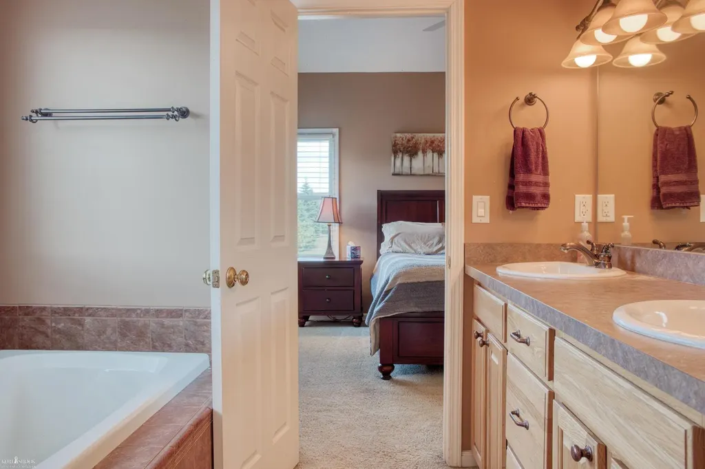 607 Doyle Road Laingsburg City MI 48848