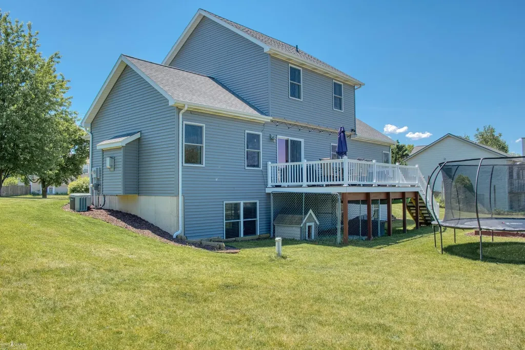 607 Doyle Road Laingsburg City MI 48848