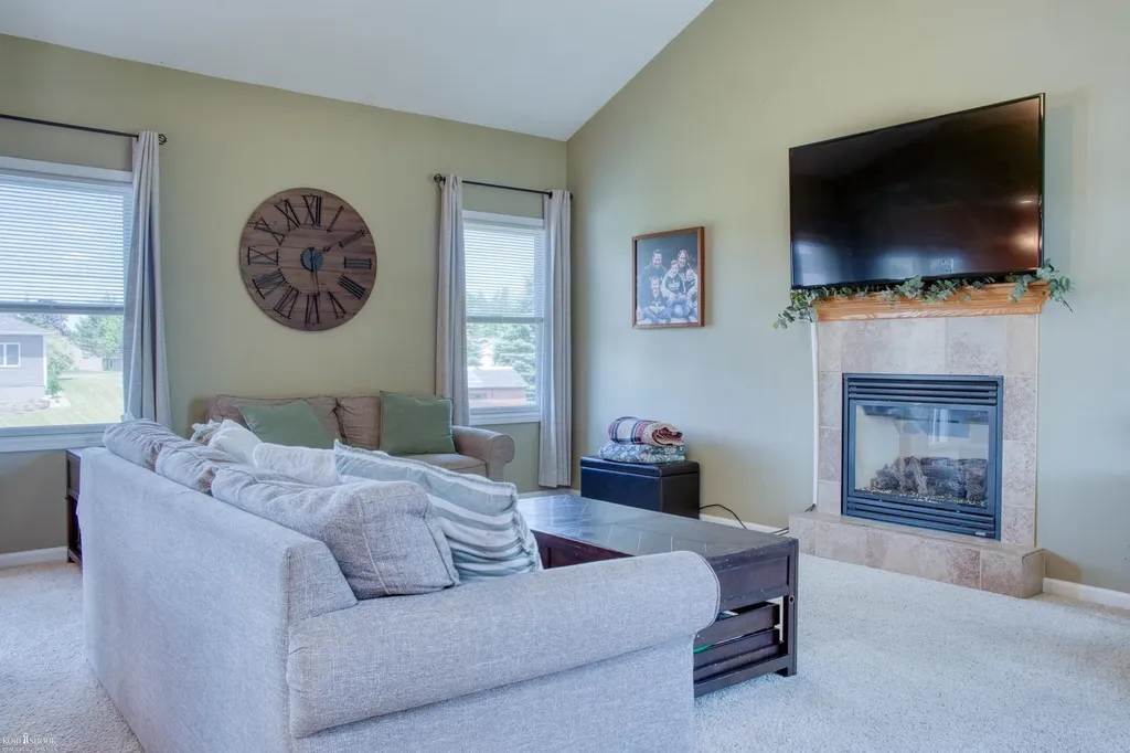 607 Doyle Road Laingsburg City MI 48848