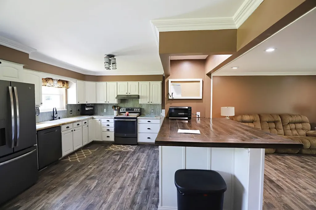 6285 Chicago Road Mt. Morris Township MI 48433