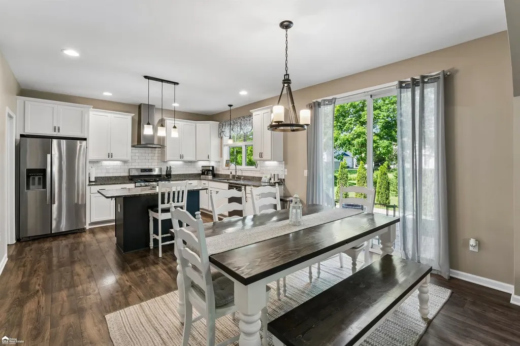 9252 Hidden Oaks Drive Grand Blanc Charter Township MI 48439