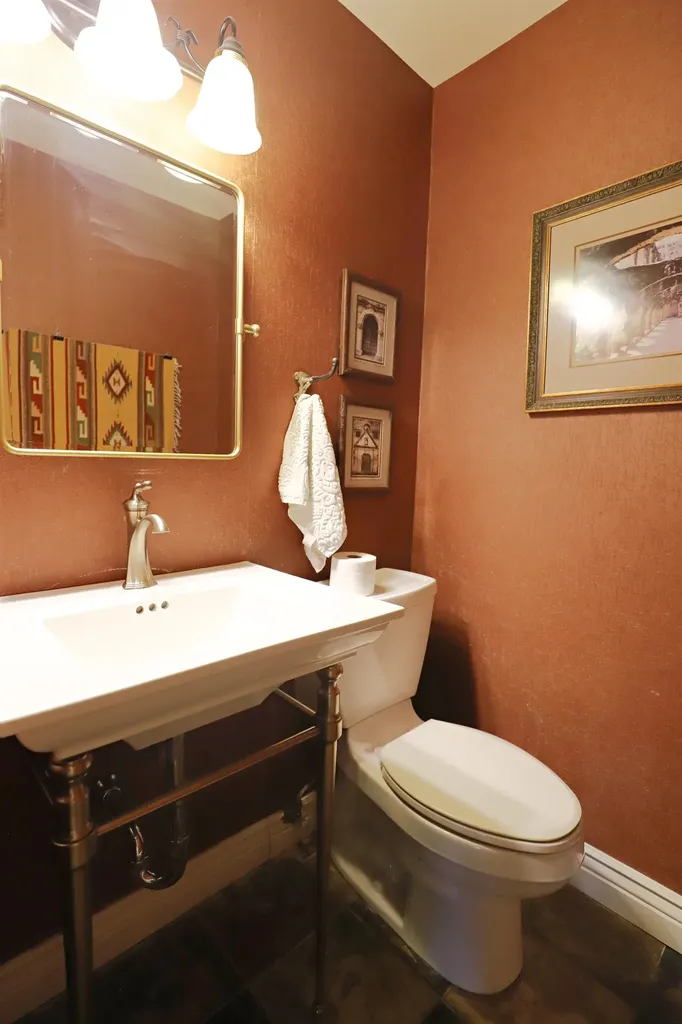 1536 Suzanne Court Flushing City MI 48433
