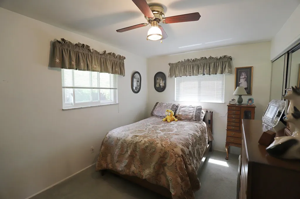 3306 Woodvalley Drive Flushing Charter Township MI 48433