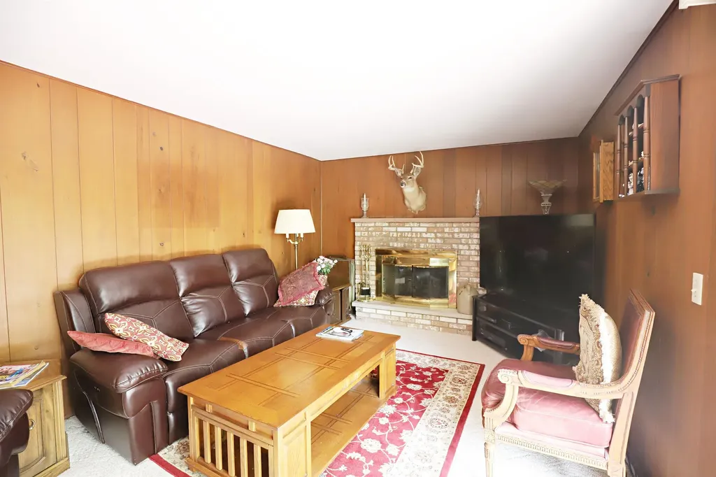 3306 Woodvalley Drive Flushing Charter Township MI 48433