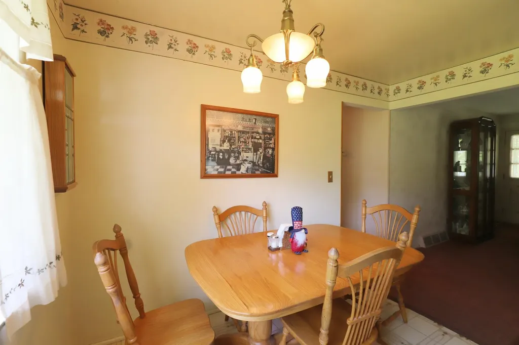 3306 Woodvalley Drive Flushing Charter Township MI 48433