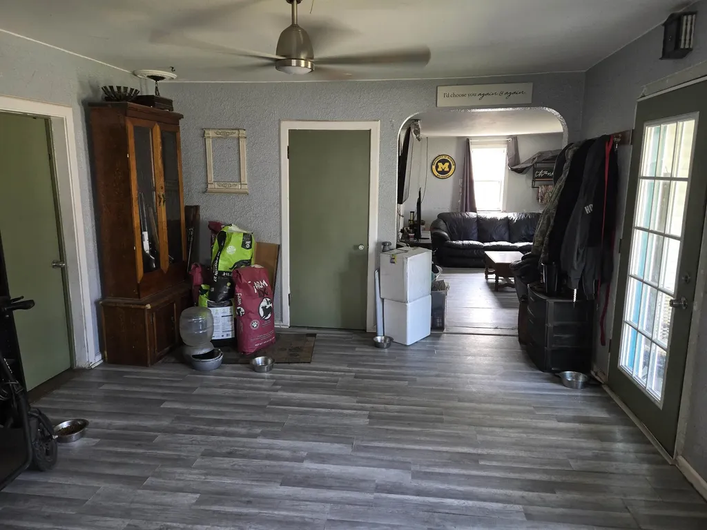 511 Lockwood Street Chesaning Village MI 48616