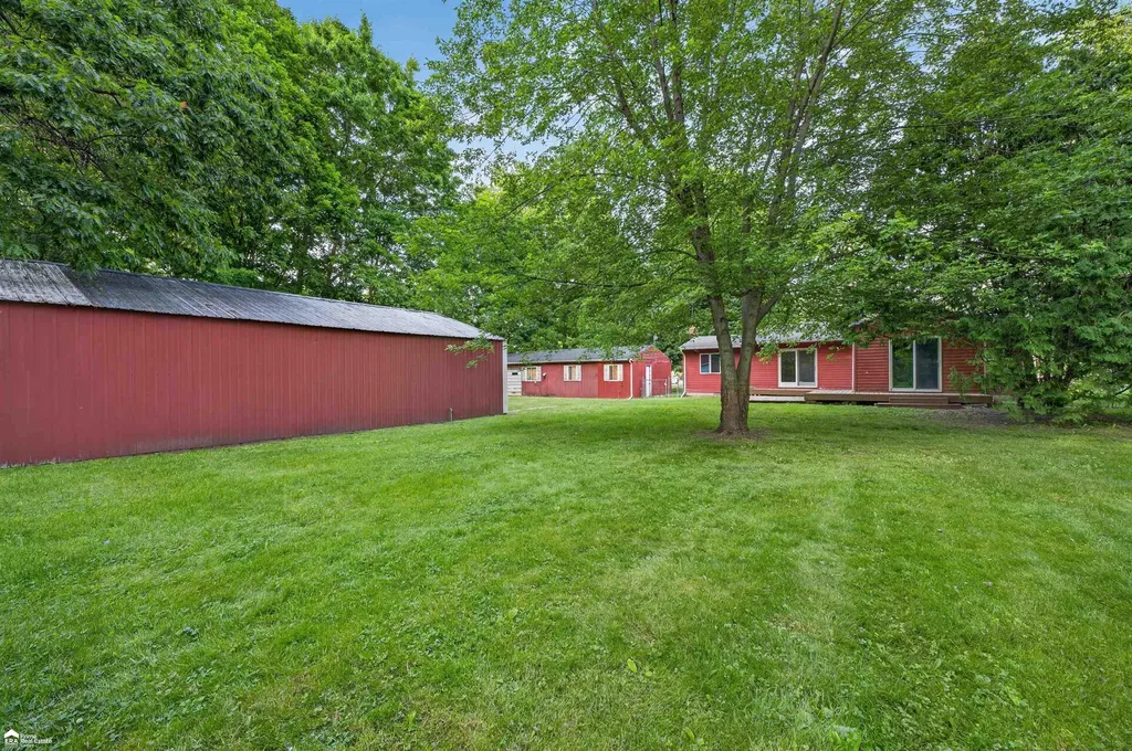 1444 S Genesee Road Burton City MI 48509