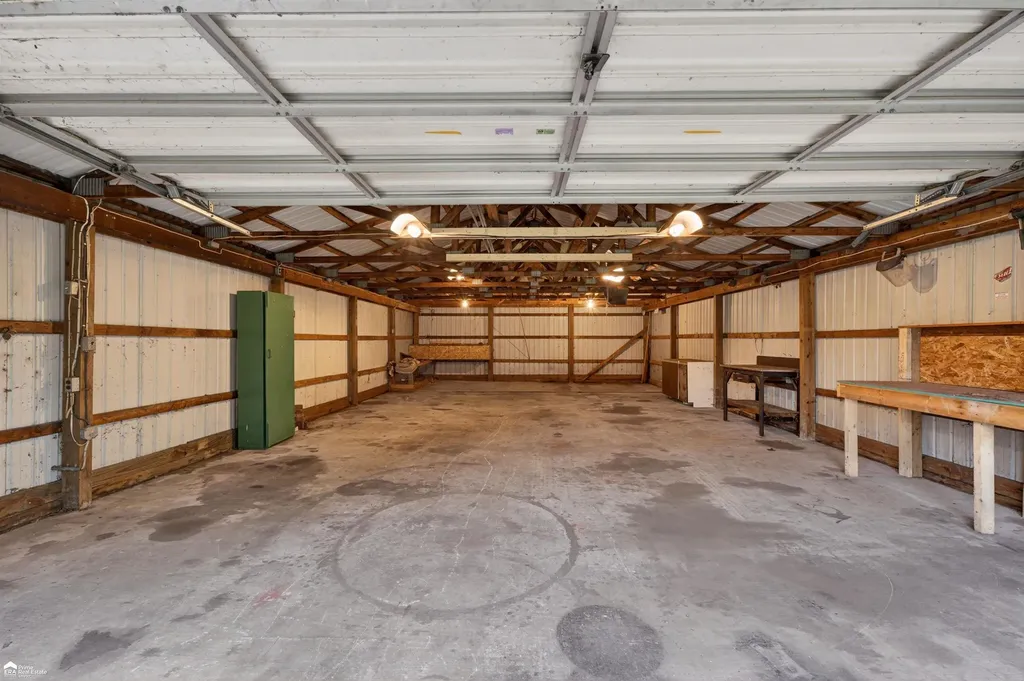 1444 S Genesee Road Burton City MI 48509