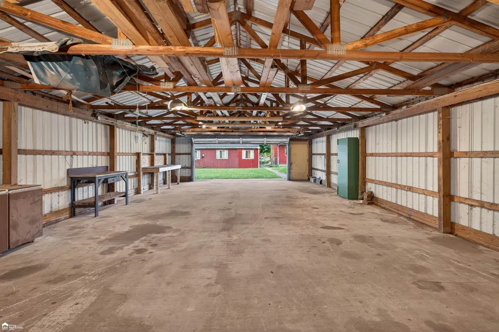 1444 S Genesee Road Burton City MI 48509