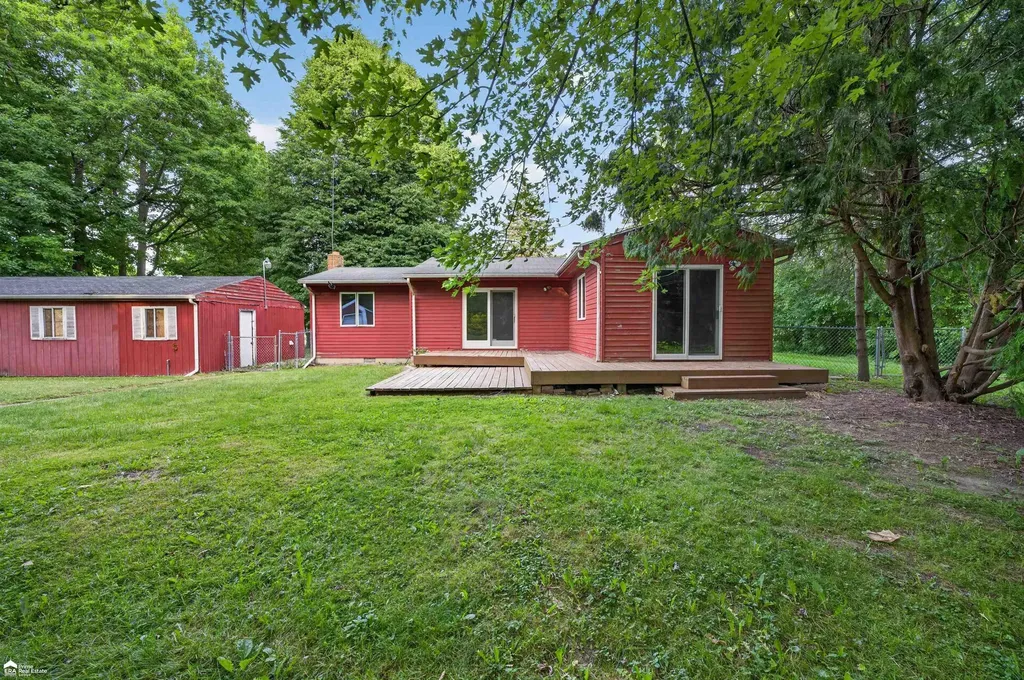 1444 S Genesee Road Burton City MI 48509