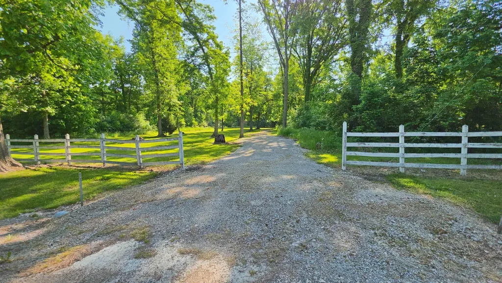 9270 Morrish Road Montrose Charter Township MI 48457
