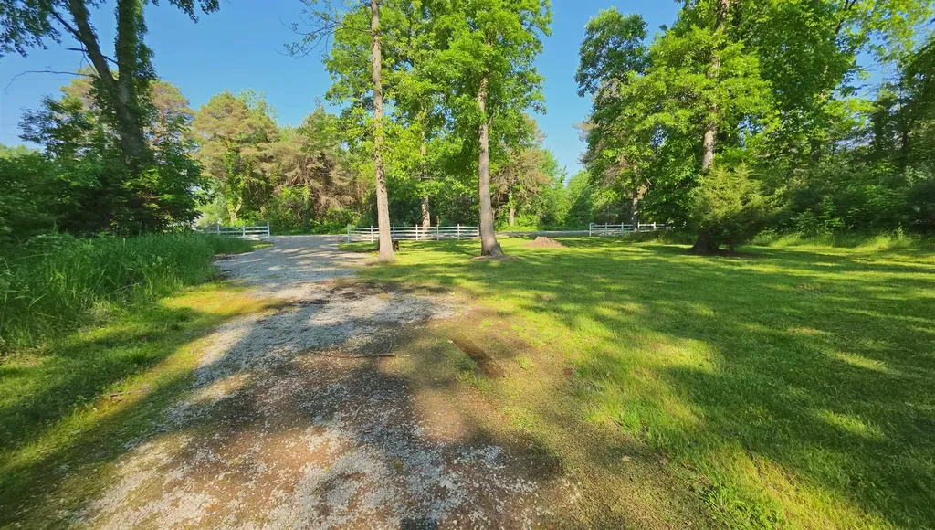 9270 Morrish Road Montrose Charter Township MI 48457