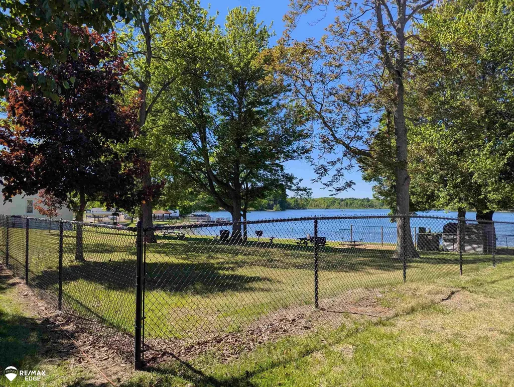 6283 Hart Lake Road Otter Lake Village MI 48464