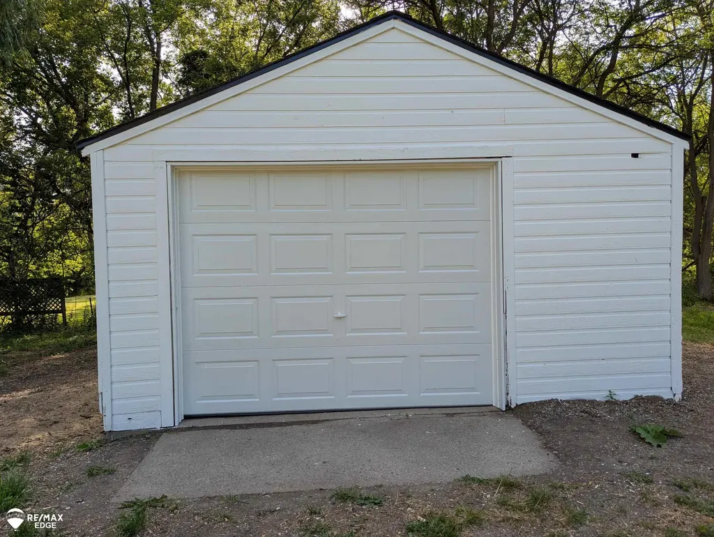 6283 Hart Lake Road Otter Lake Village MI 48464