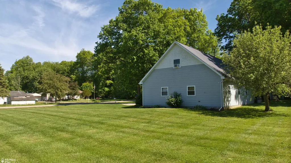 1926 New Rochelle Drive Elba Township MI 48446