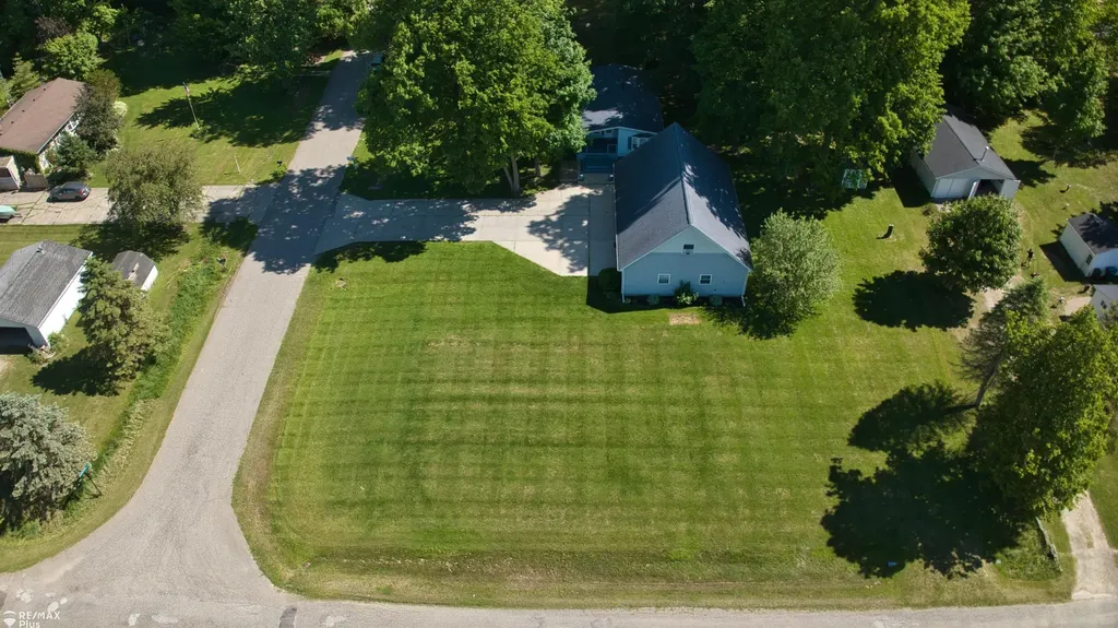1926 New Rochelle Drive Elba Township MI 48446