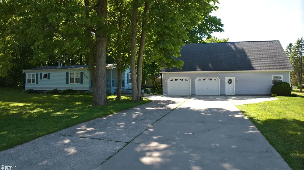 1926 New Rochelle Drive Elba Township MI 48446