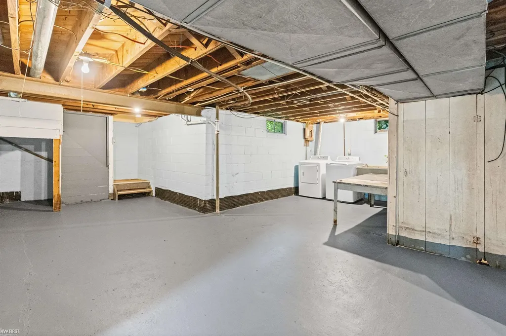 3018 Helber Street Flint City MI 48504