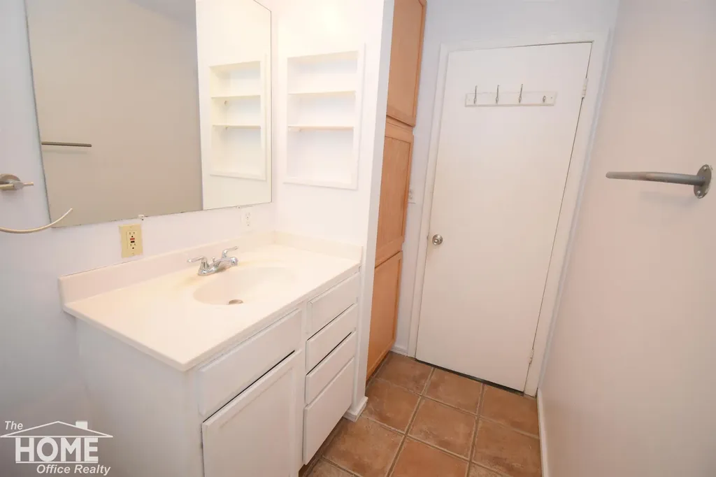 505 Wild Oak Lane Perry City MI 48872