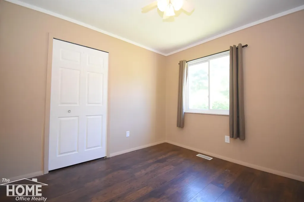 505 Wild Oak Lane Perry City MI 48872
