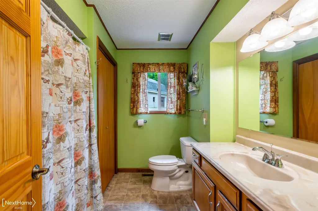 1557 W Eddy School Road Kearney Township MI 49615