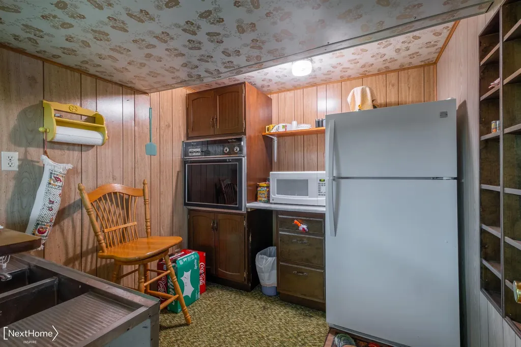 1557 W Eddy School Road Kearney Township MI 49615