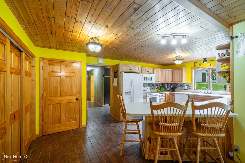 1557 W Eddy School Road Kearney Township MI 49615