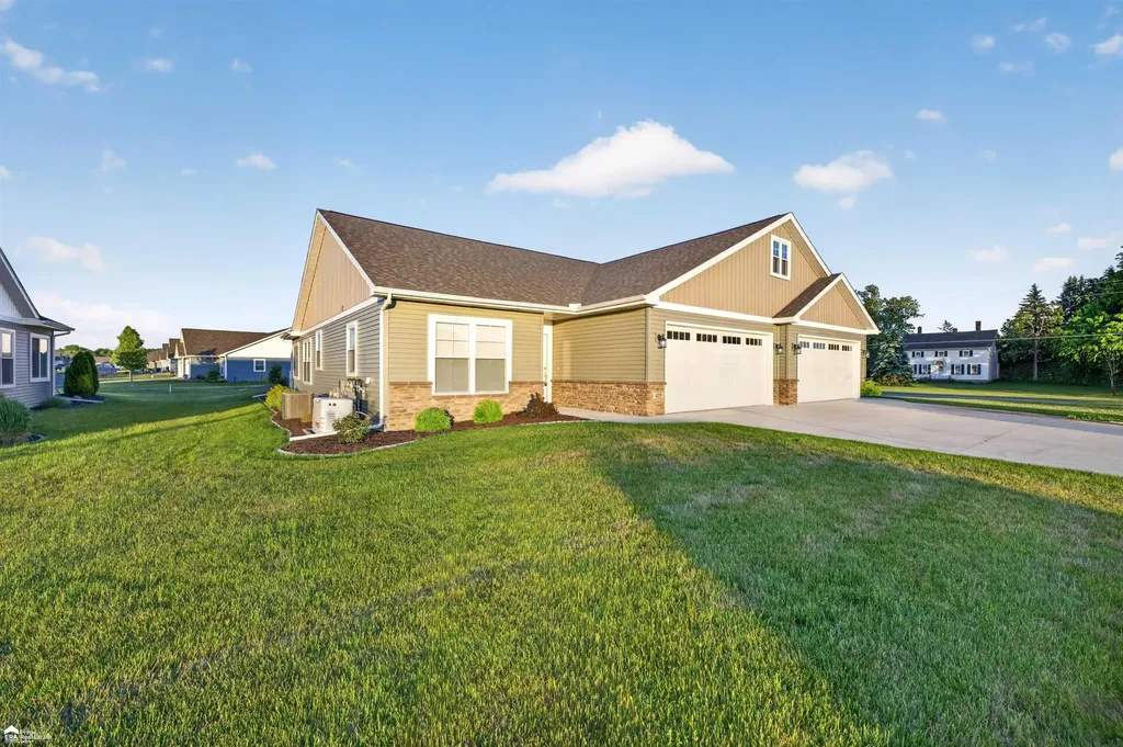 455 Blossom Drive Frankenmuth City MI 48734