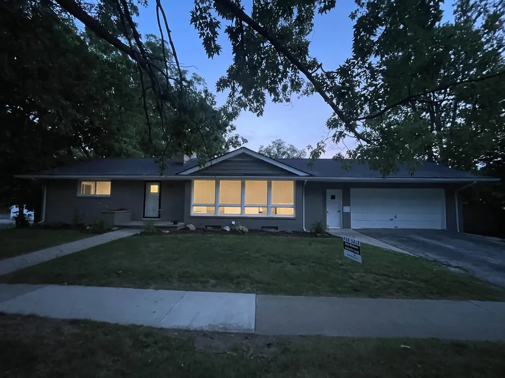 114 E Henry Street Flushing City MI 48433