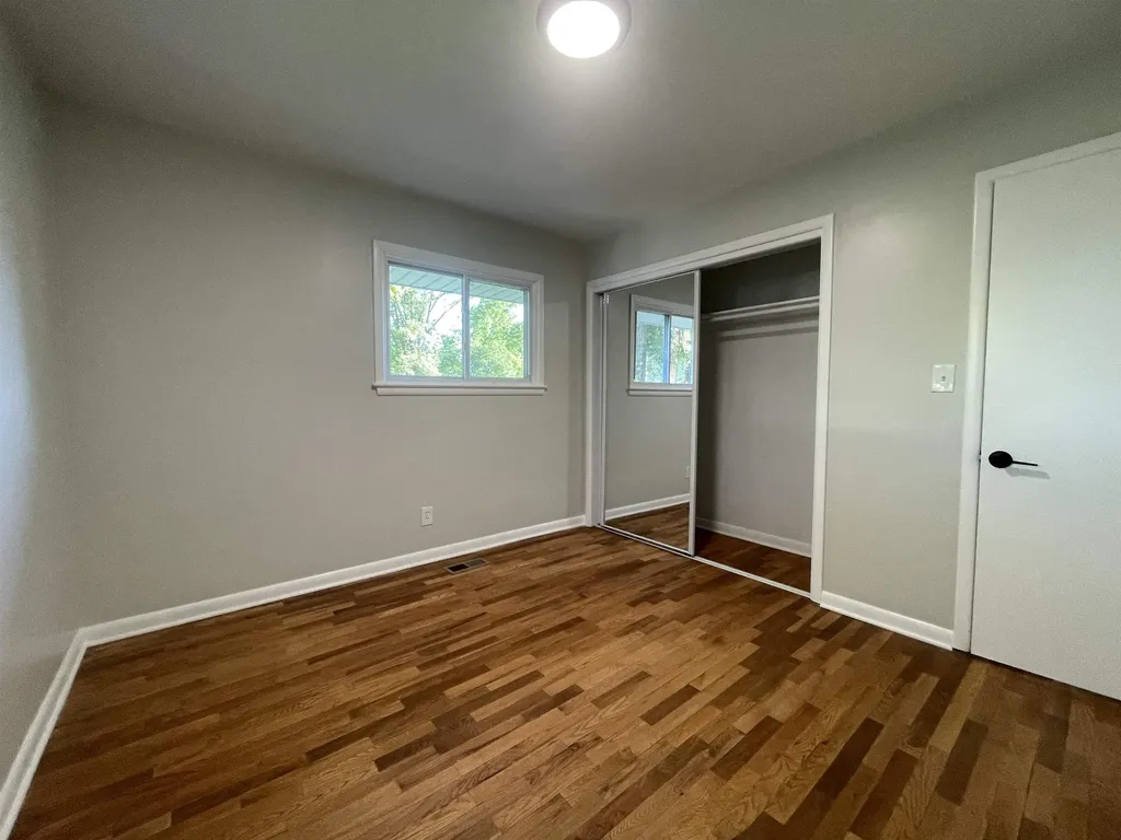 114 E Henry Street Flushing City MI 48433