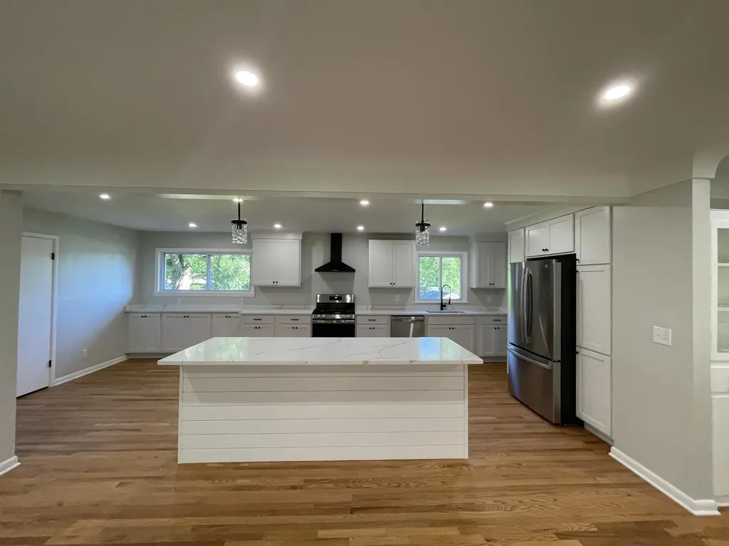 114 E Henry Street Flushing City MI 48433