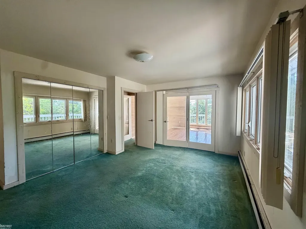 11820 Big Lake Road Springfield Charter Township MI 48350