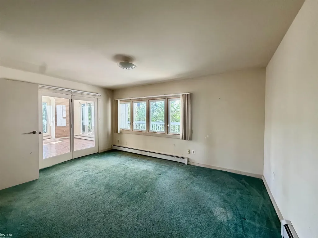 11820 Big Lake Road Springfield Charter Township MI 48350