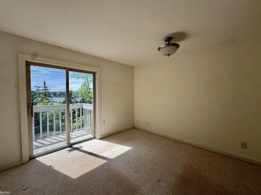 11820 Big Lake Road Springfield Charter Township MI 48350