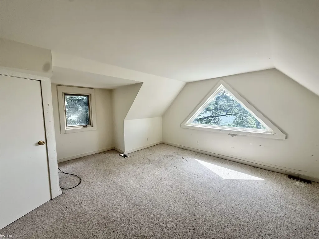 11820 Big Lake Road Springfield Charter Township MI 48350