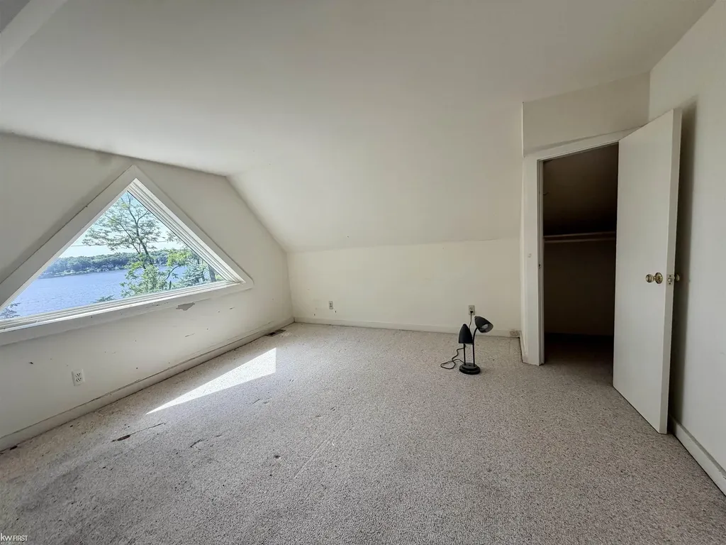 11820 Big Lake Road Springfield Charter Township MI 48350