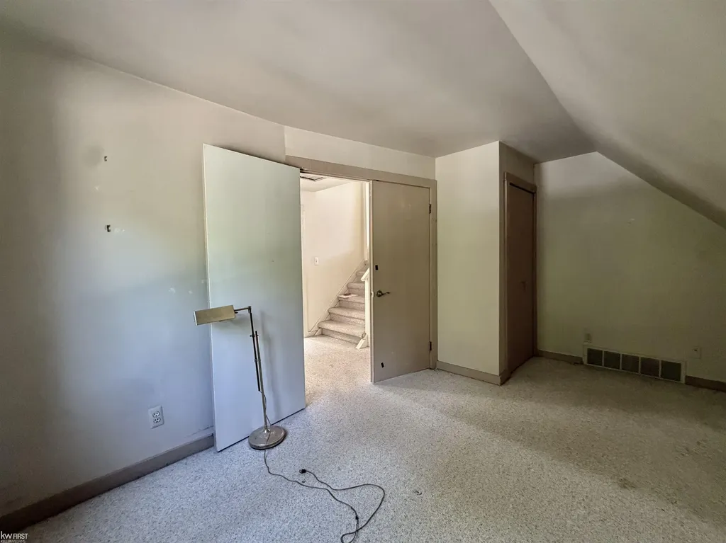 11820 Big Lake Road Springfield Charter Township MI 48350