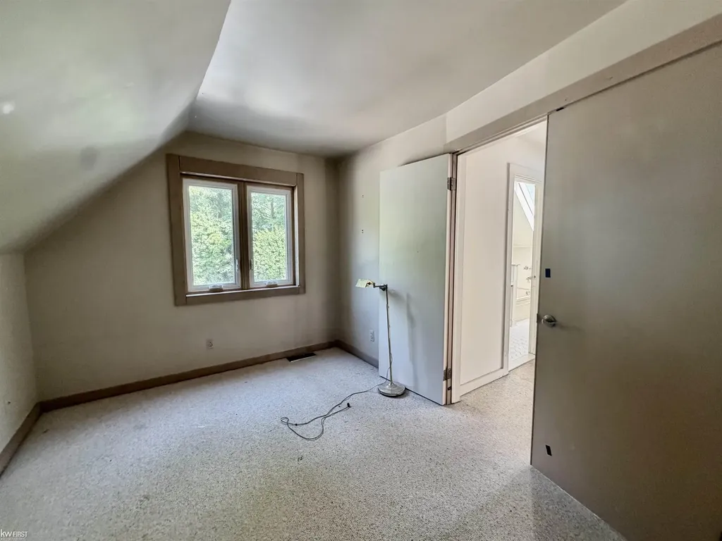 11820 Big Lake Road Springfield Charter Township MI 48350