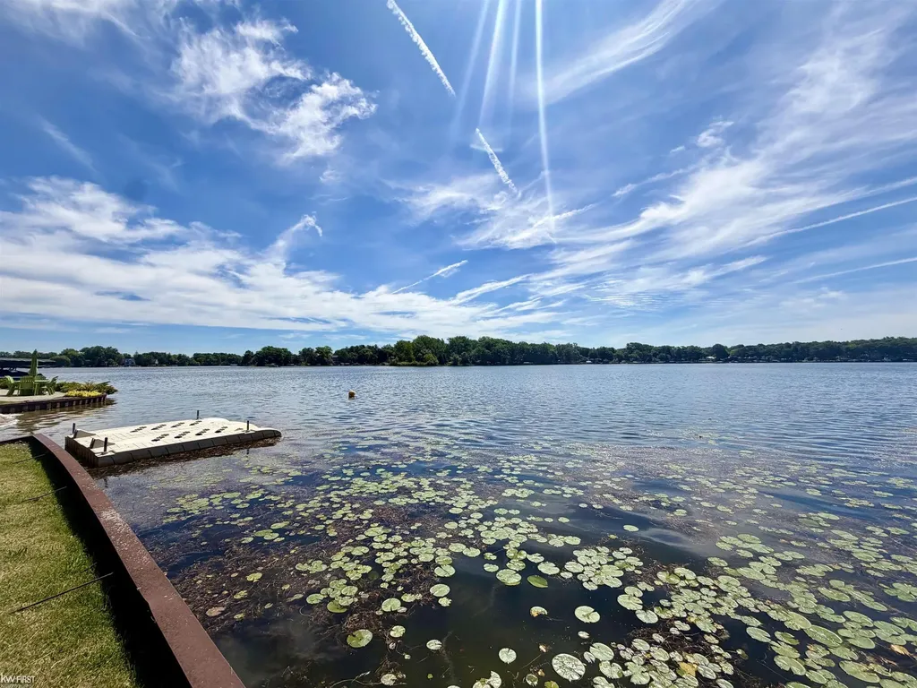 11820 Big Lake Road Springfield Charter Township MI 48350