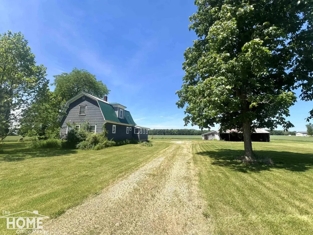 2687 N Geeck Road Caledonia Charter Township MI 48817