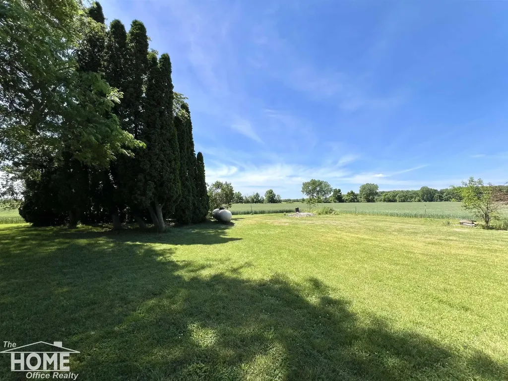 2687 N Geeck Road Caledonia Charter Township MI 48817