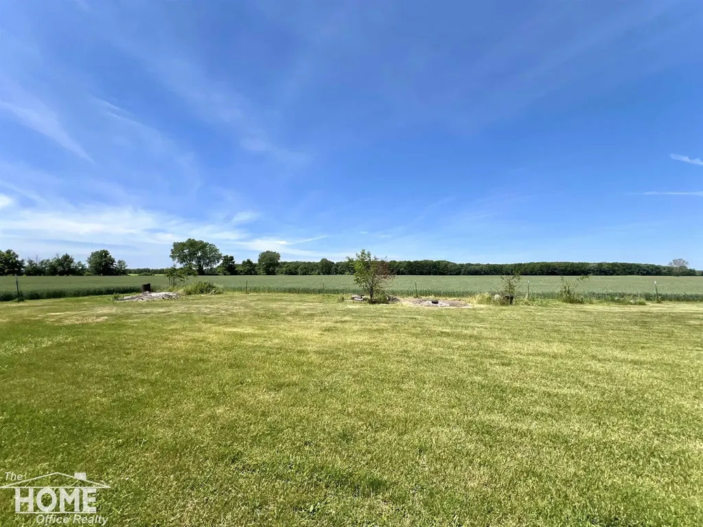 2687 N Geeck Road Caledonia Charter Township MI 48817