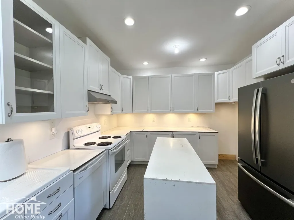 2687 N Geeck Road Caledonia Charter Township MI 48817