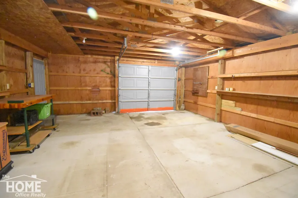 1106 Regent Street Lansing City MI 48912