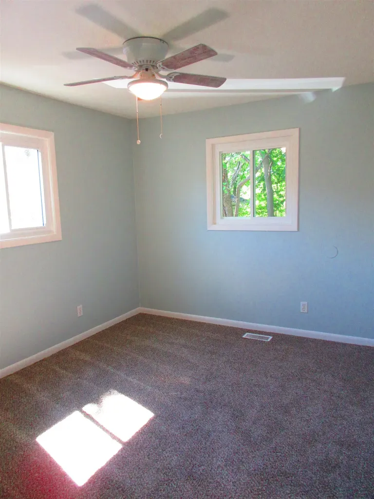 232 Tennyson Avenue Flint City MI 48507