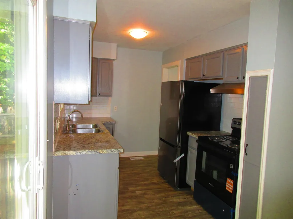 232 Tennyson Avenue Flint City MI 48507